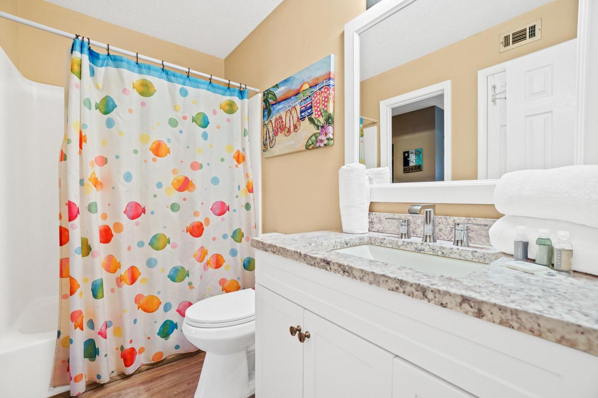 Portside Resort By Panhandle Getaways Panama City Beach Room photo